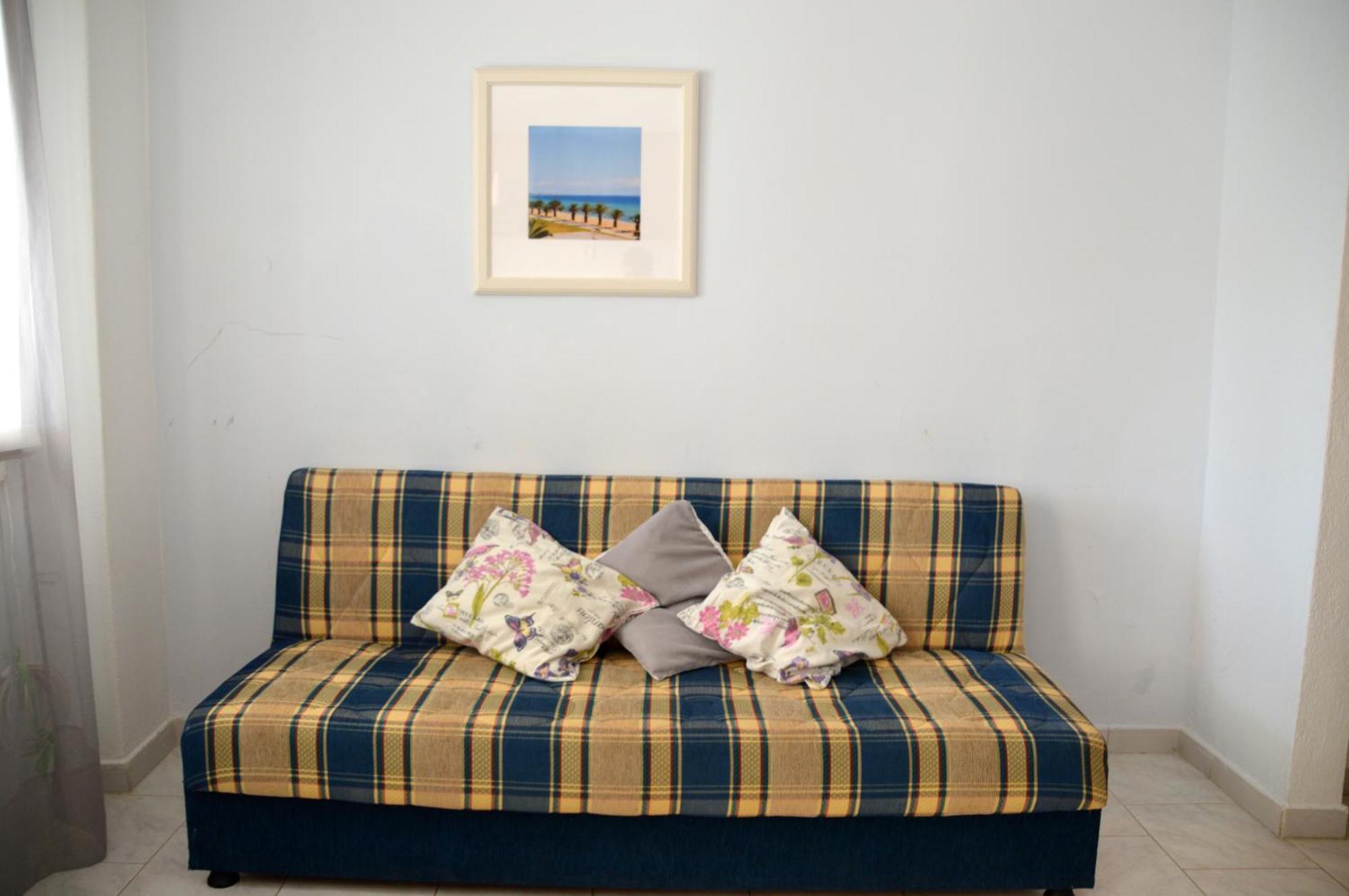 Antony Apartment *